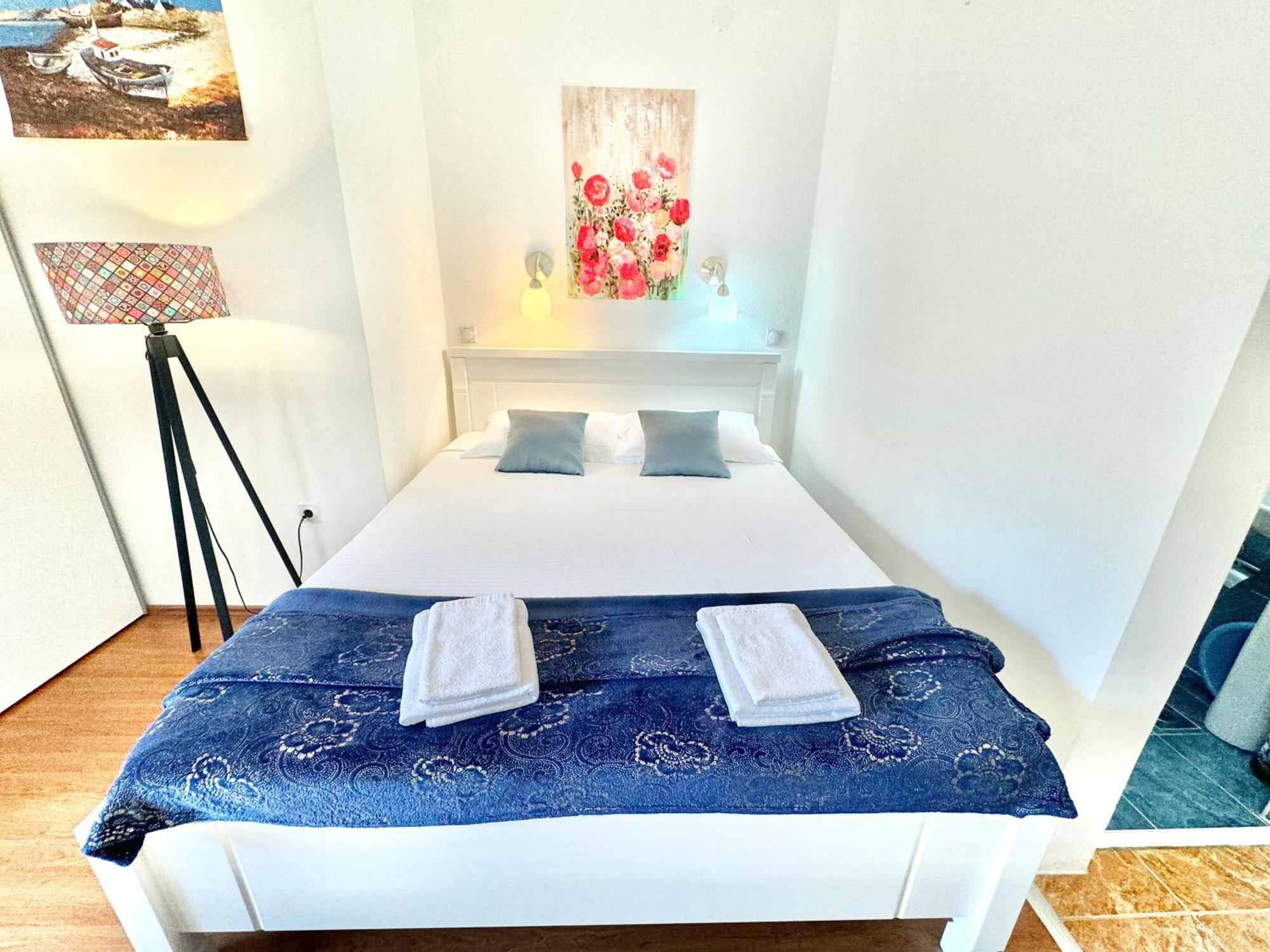 For-A Apartmani Bečići Zewnętrze zdjęcie